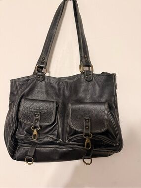 Black Leather Shoulder Tote Bag with Front Flap Pockets